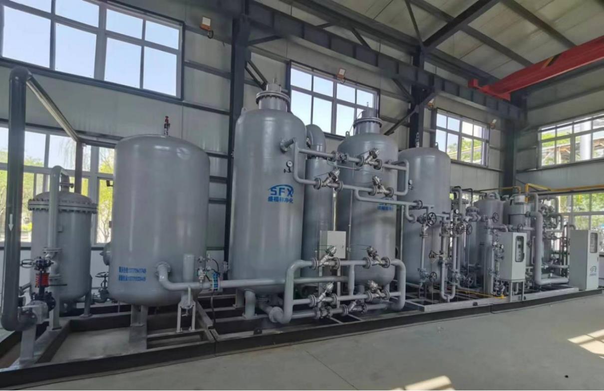 High purity nitrogen system - hydrogenation deoxygenation nitrogen purification system